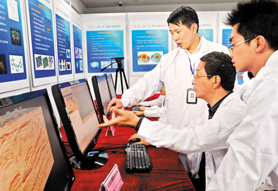 胡錦濤在津考察:銘記殷殷囑托 催生奮進(jìn)動(dòng)力-書記,總書記,天津,國(guó)家,工作-北方網(wǎng)-新聞中心